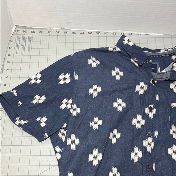 Ellison Navy and White Casual Button Down Shirt - Picture 4 of 9